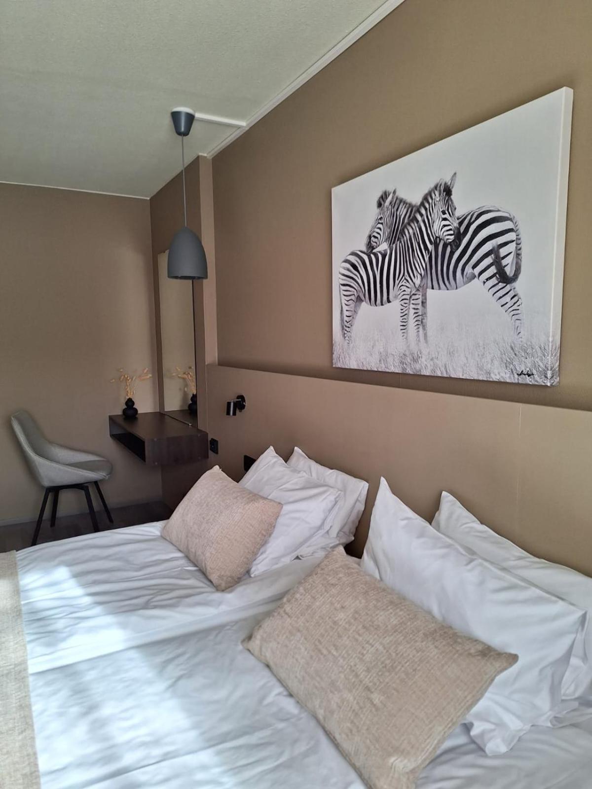 Hotel Kaeenpesae Ylivieska Bagian luar foto